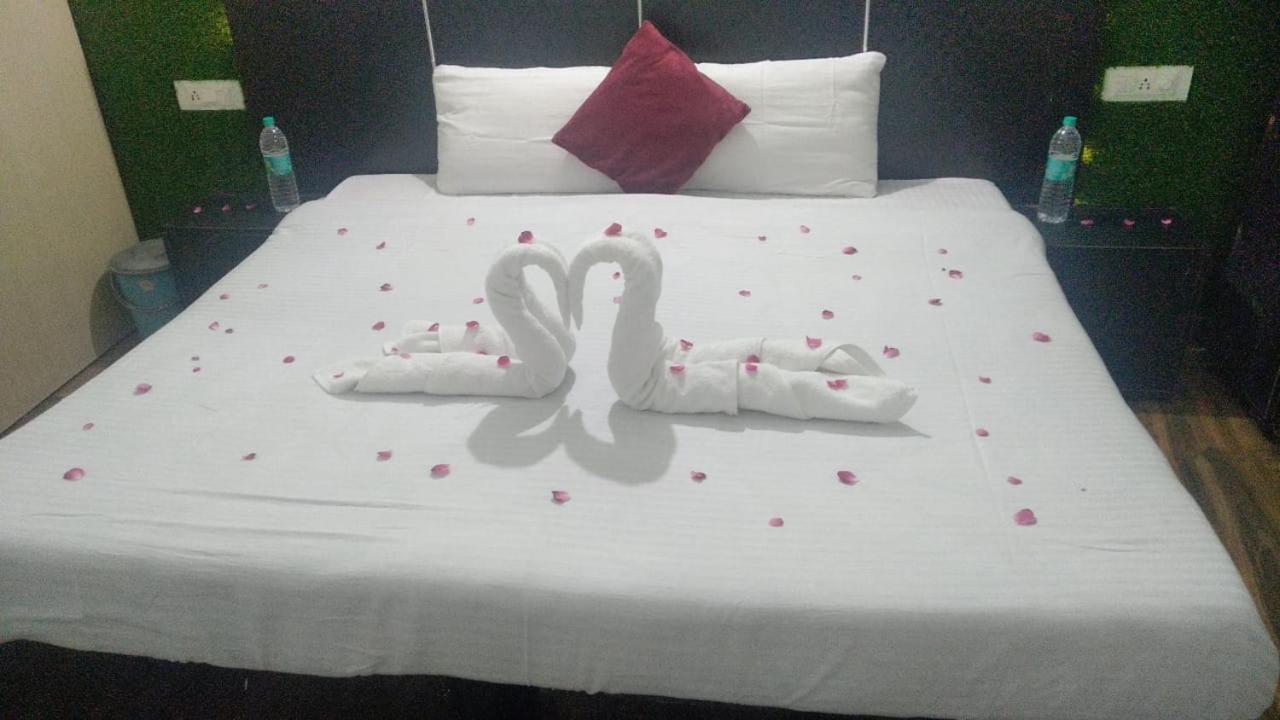 The Palm Tree -Family Stay Amritsar Eksteriør billede